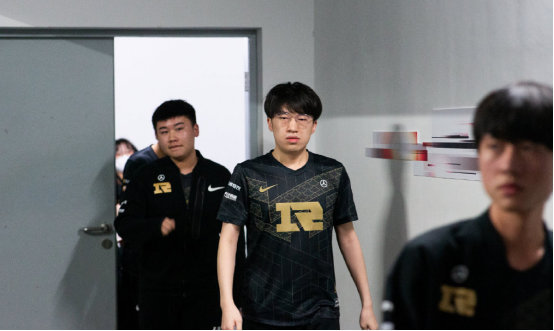 出的理由很 出的理由很