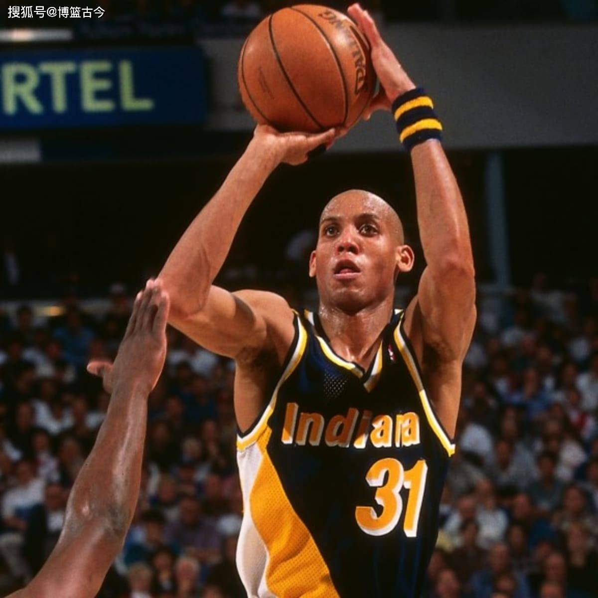 年球员的压 年球员的压