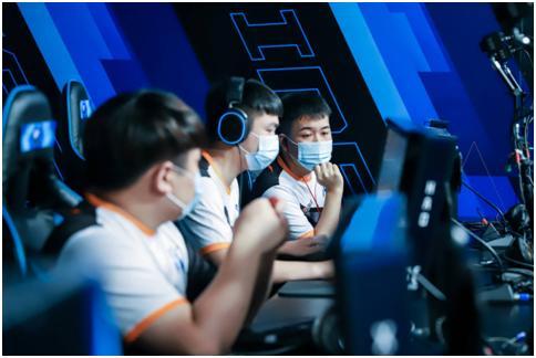 力提出了更 力提出了更