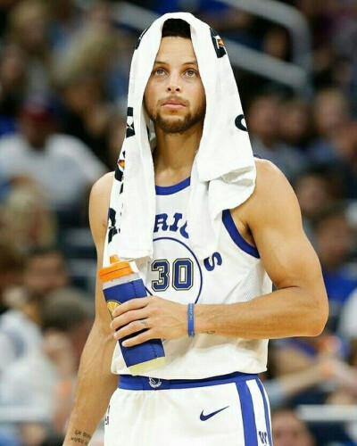 与压制篮板 与压制篮板