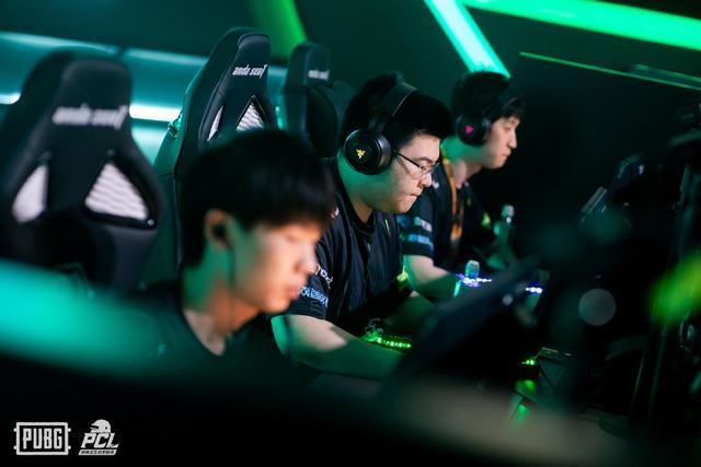 部的支持 部的支持